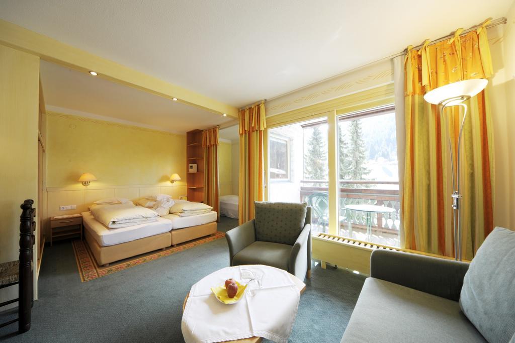 Naturhotel Ortners Eschenhof Bad Kleinkirchheim Quarto foto